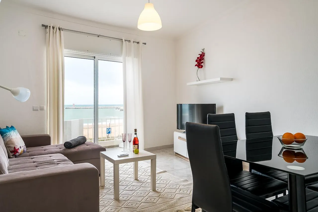 奎特里拉T2 Avenida- Frente Mar, Ar-Condicionado, Wifi公寓 公寓 奎特里拉